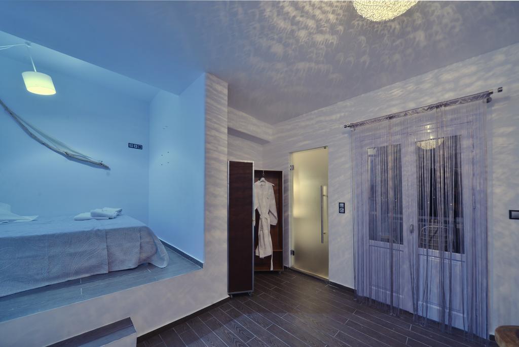 Amo Folegandros Apartment Karavostasis  Exterior photo